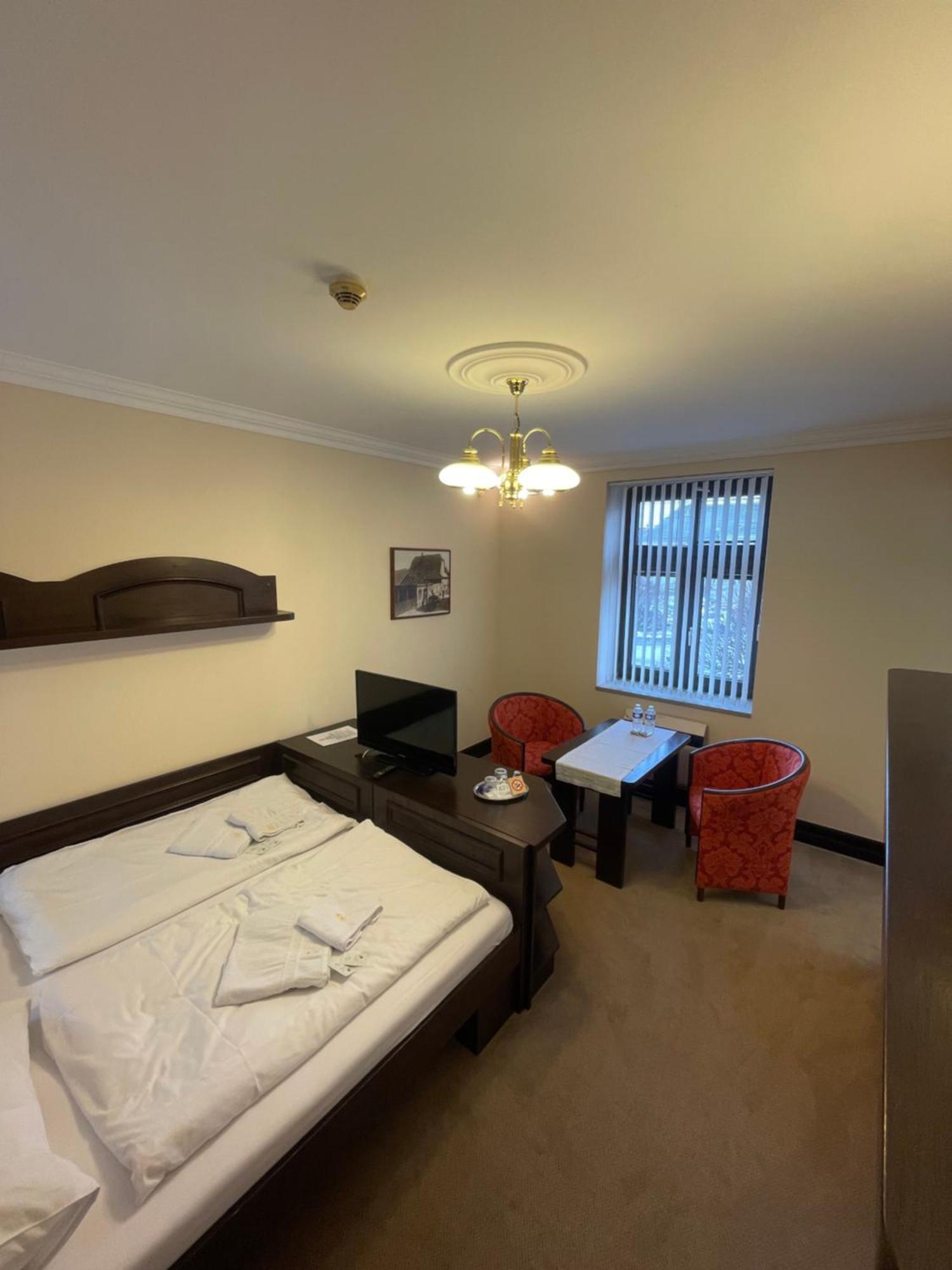 Hotel Bravo Ceska Trebova Extérieur photo