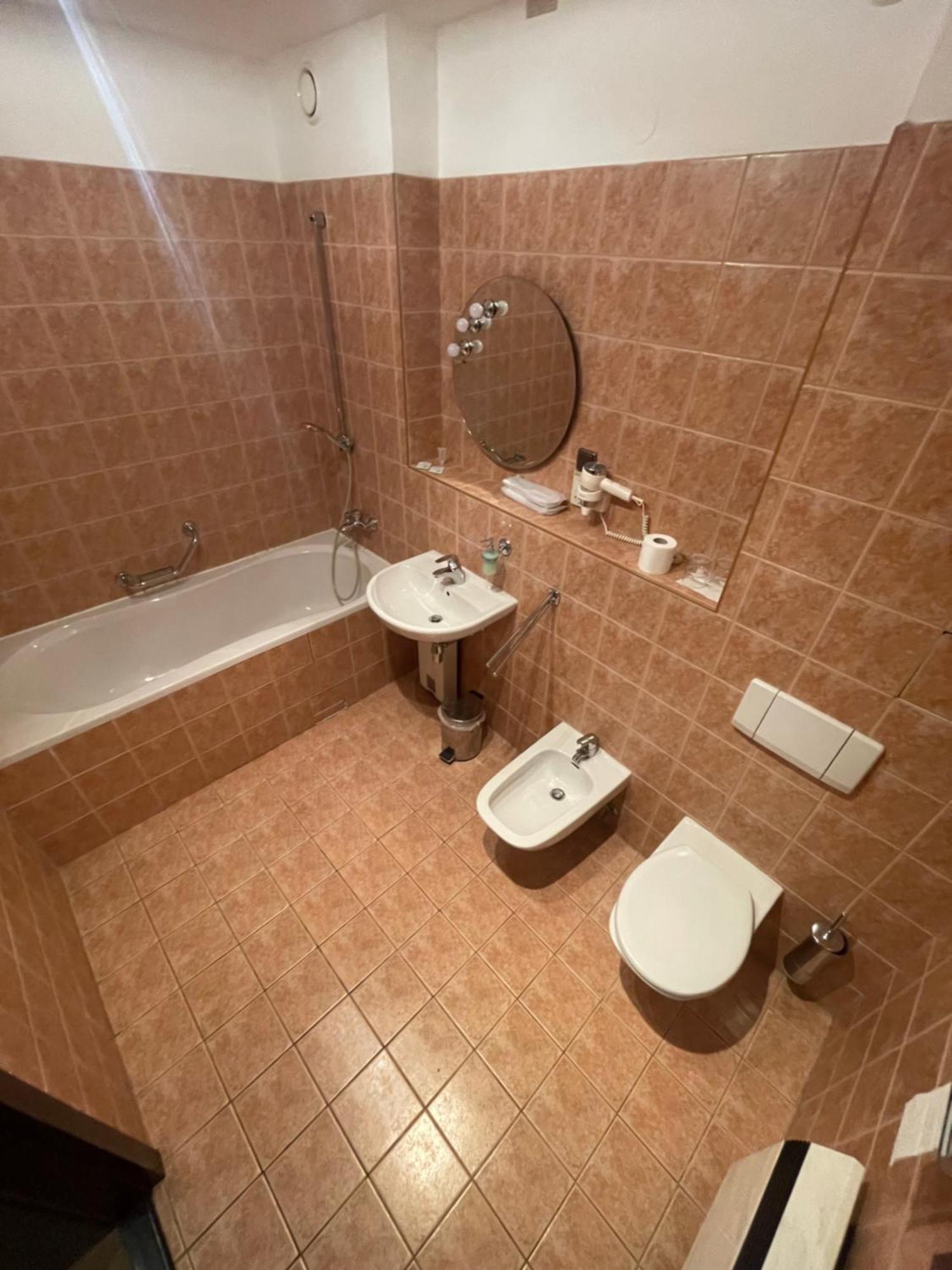 Hotel Bravo Ceska Trebova Extérieur photo